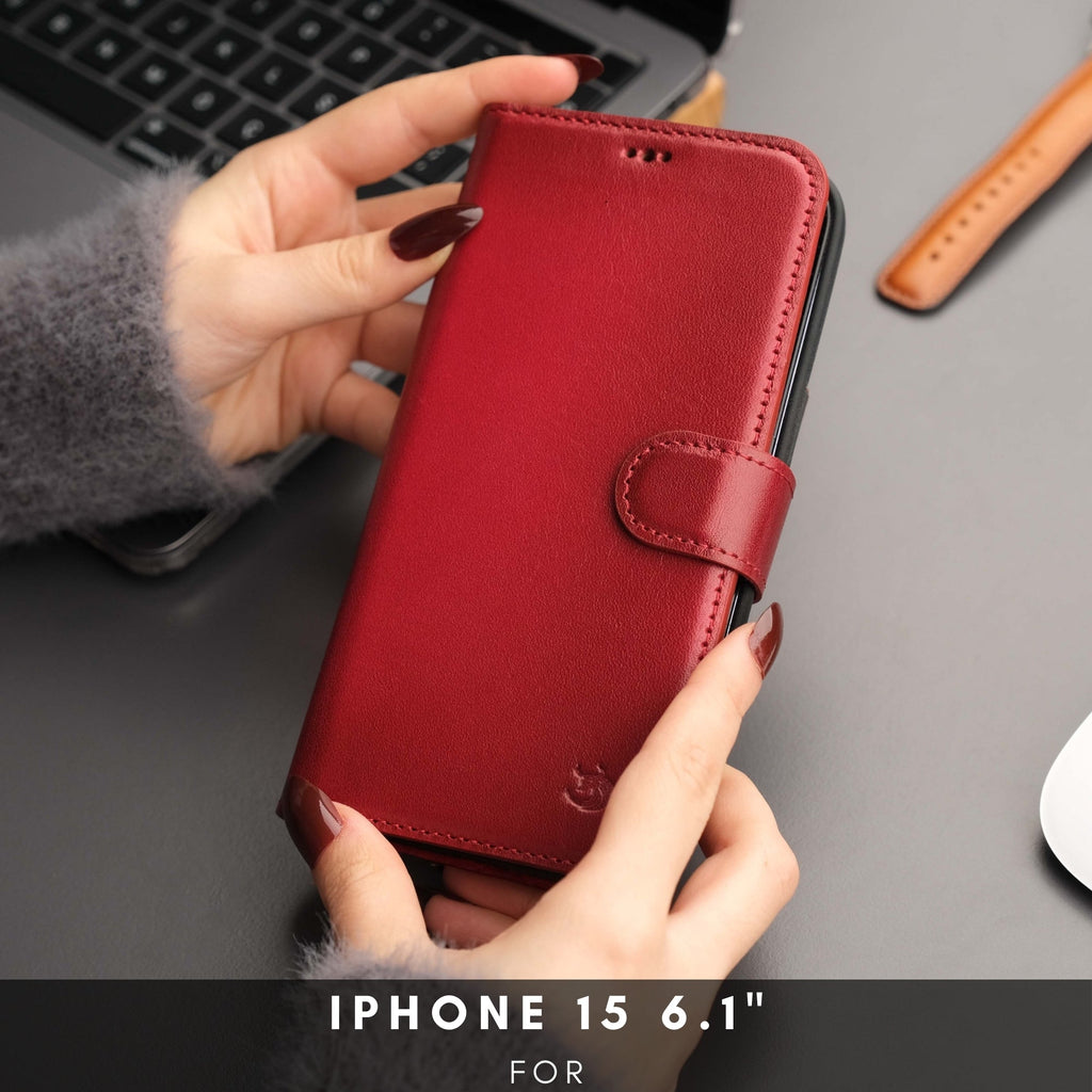 Casper Leather iPhone 15 Wallet Case | Detachable MagSafe Compatible RFID Protection